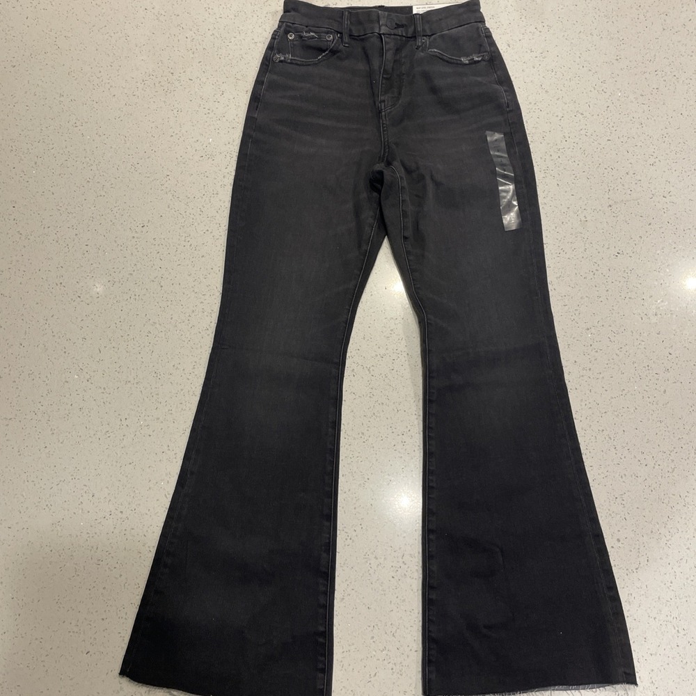 NWT American Eagle curvy super high-rise flare jeans sz 2 Short Black Raw Hem